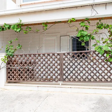 Apartment Feather - Free Private Parking - Self Check-in Dubrovnik