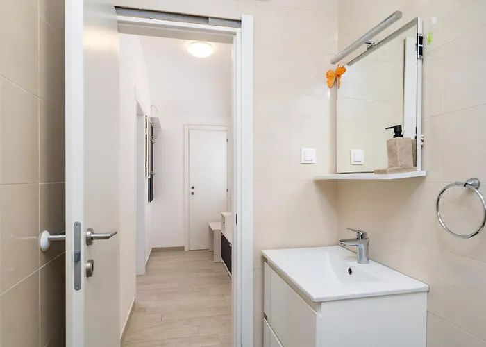 Feather - Free Private Parking - Self Check-in Apartment Dubrovnik